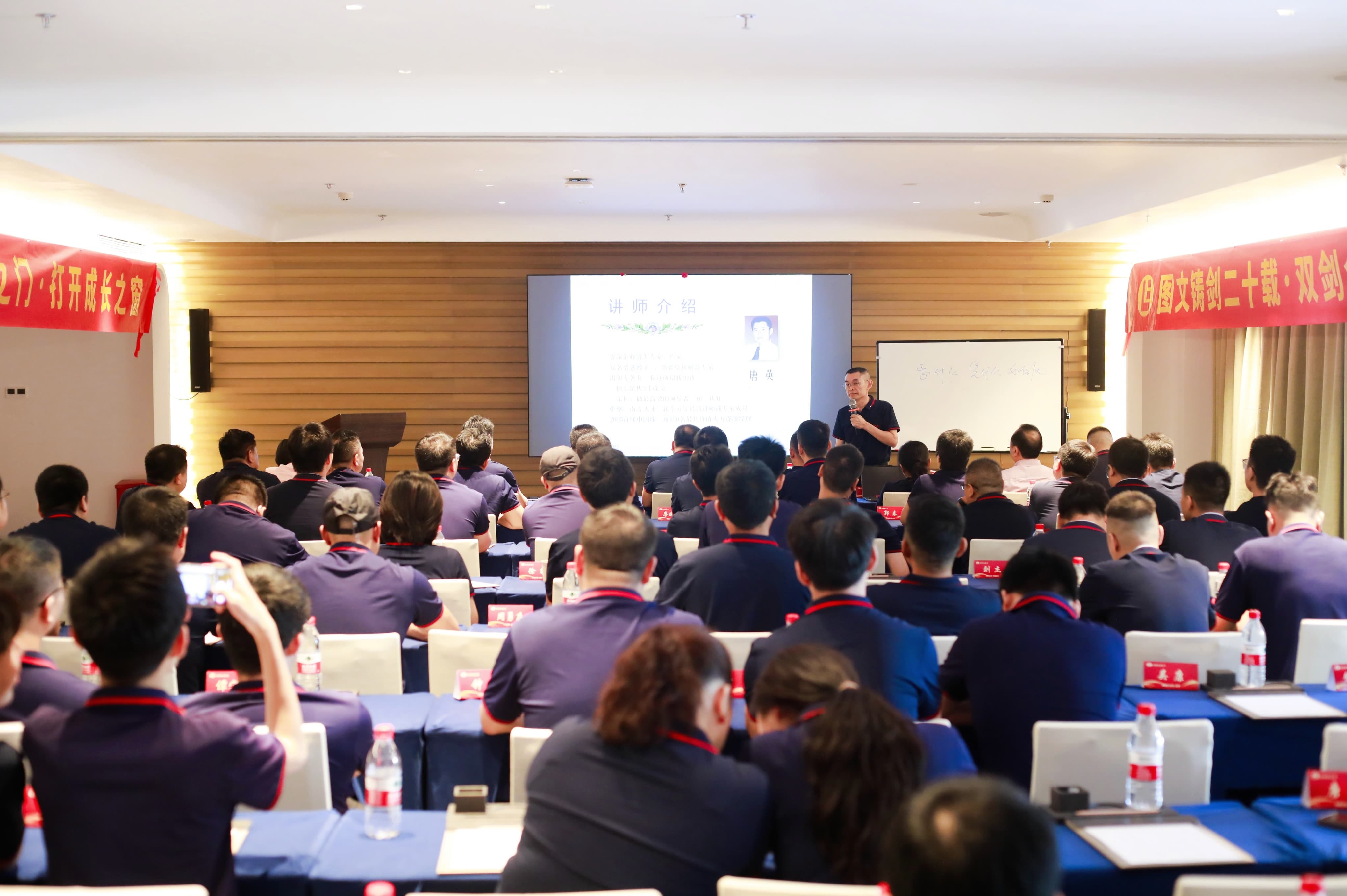 1749550240514841.jpg _B0A4167-opq3710784725_compressed.jpg